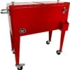 AXI Retro Cooler Rood - Koeler Met Wielen - 76L Inhoud - Koelbox Met Aftapkraan -Outdoor Kampeerwinkel 1191x1200