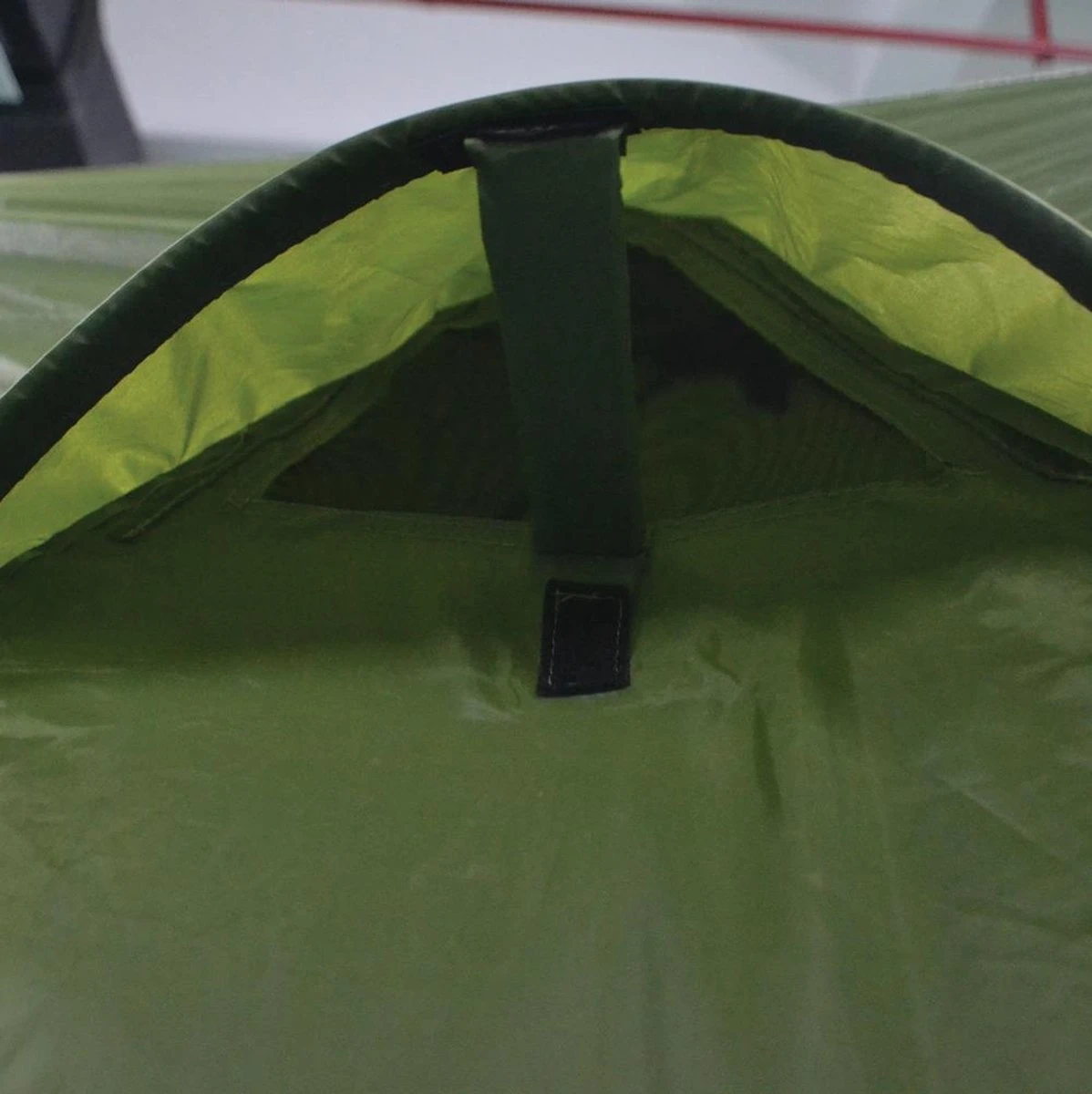 FisherPro Karpertent Met Stormcover – Vistent – Tent - Bescherming Tegen Zon En Wind – 100% Waterdichte Stormhoes – Met Handige Meeneemtas – Ook Geschikt Als Strandtent Of Festivaltent – Extra Veiligheid En Warmte Door Stormcover 7 FisherPro Karpertent Met Stormcover – Vistent – Tent - Bescherming Tegen Zon En Wind – 100% Waterdichte Stormhoes – Met Handige Meeneemtas – Ook Geschikt Als Strandtent Of Festivaltent – Extra Veiligheid En Warmte Door Stormcover - Afbeelding 5