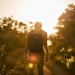 Koelrugtas - 23L - Wandelrugzak - Dagrugzak - Outdoor Rugzak - Dames & Heren - Zwart 16 Koelrugtas - 23L - Wandelrugzak - Dagrugzak - Outdoor Rugzak - Dames & Heren - Zwart -Outdoor Kampeerwinkel 1200x1200 291