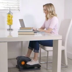 Mediashop Vibro-Legs Elliptical - Mini Hometrainer - Gemotoriseerde Elliptische Trainer Voor Meer Beweging Tijdens Het Zitten - Pedaaltrainer Voor Thuiskantoor En Vrije Tijd -Outdoor Kampeerwinkel 1200x1200 468