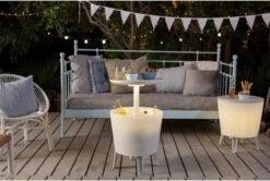 Keter Coolbar Partytafel – Lichtgevend - 49,5x49,5x57cm - Wit 19 Keter Coolbar Partytafel – Lichtgevend - 49,5x49,5x57cm - Wit -Outdoor Kampeerwinkel 1200x806 1