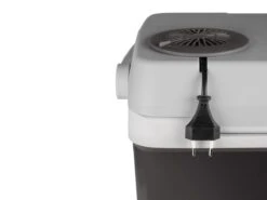 Tristar KB-7532 Koelbox 26 Liter - Koelbox Elektrisch - 12v Autolader En 230v Stopcontact - Koelt & Verwarmt - Grijs 27 Tristar KB-7532 Koelbox 26 Liter - Koelbox Elektrisch - 12v Autolader En 230v Stopcontact - Koelt & Verwarmt - Grijs -Outdoor Kampeerwinkel 1200x900 28