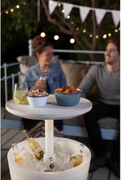 Keter Coolbar Partytafel – Lichtgevend - 49,5x49,5x57cm - Wit 22 Keter Coolbar Partytafel – Lichtgevend - 49,5x49,5x57cm - Wit -Outdoor Kampeerwinkel 808x1200